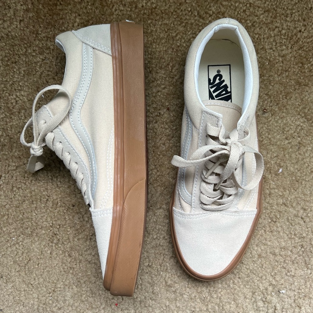 Vans, M size 8, W size9.5, worn once, sand color, basically new. NO BOX